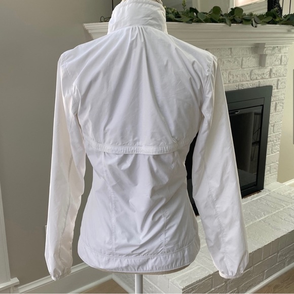 Nike Women's Tennis Dri-Fit Jacket in White - Picture 4 of 8